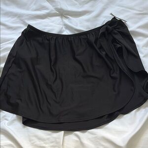 Old Navy Black Wrap Tie Front Swim Skirt